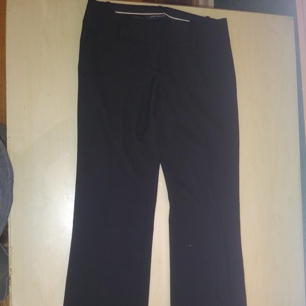 Ann Taylor - Black Pants (00P)